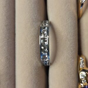 Ring new stainless steel silver tone sz 8